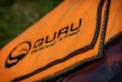 Guru MICROFIBRE TOWEL -Visserij Benodigdheden Korting Guru Microfibre Towel Handdoek GUR001 2 min