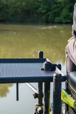 Matrix SELF SUPPORTING SIDE TRAY - 2 Opties 16 Matrix SELF SUPPORTING SIDE TRAY - 2 Opties -Visserij Benodigdheden Korting matrix self supporting side tray aastafel 2 min